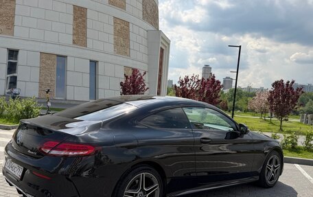 Mercedes-Benz C-Класс, 2019 год, 3 900 000 рублей, 21 фотография