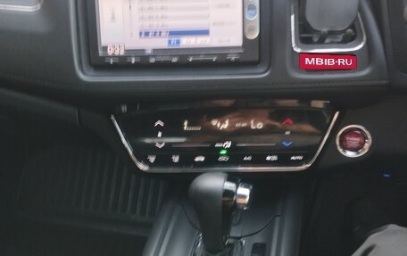 Honda Vezel, 2015 год, 1 440 000 рублей, 6 фотография