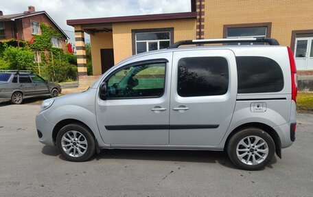 Renault Kangoo II рестайлинг, 2014 год, 1 300 000 рублей, 2 фотография