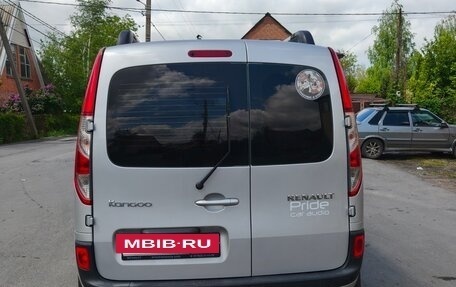 Renault Kangoo II рестайлинг, 2014 год, 1 300 000 рублей, 4 фотография