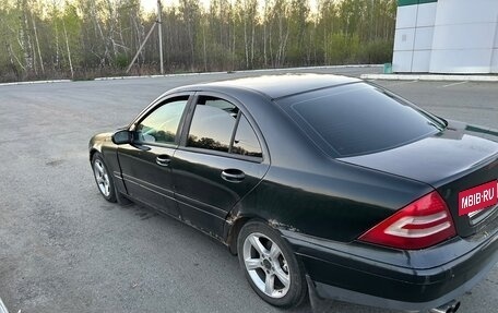 Mercedes-Benz C-Класс, 2001 год, 290 000 рублей, 4 фотография
