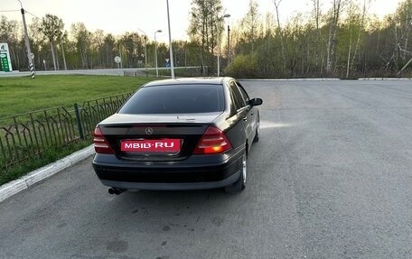 Mercedes-Benz C-Класс, 2001 год, 290 000 рублей, 2 фотография