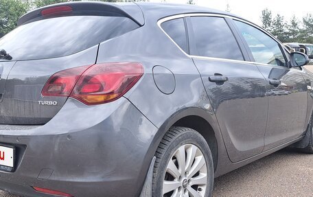 Opel Astra J, 2011 год, 695 000 рублей, 5 фотография