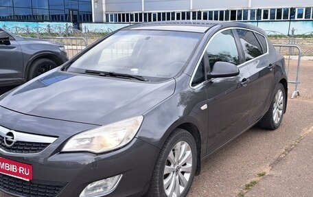 Opel Astra J, 2011 год, 695 000 рублей, 8 фотография