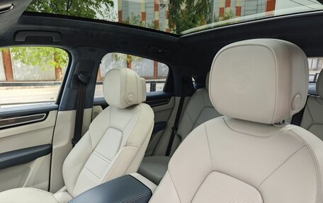 Porsche Cayenne III, 2022 год, 14 990 000 рублей, 19 фотография