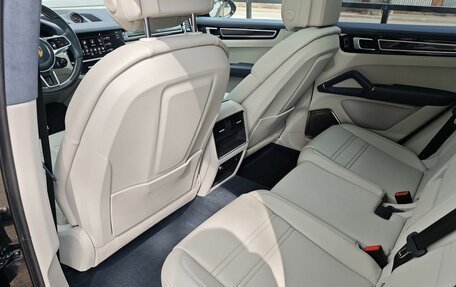 Porsche Cayenne III, 2022 год, 14 990 000 рублей, 22 фотография