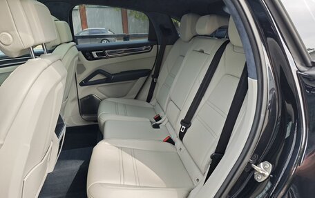 Porsche Cayenne III, 2022 год, 14 990 000 рублей, 23 фотография