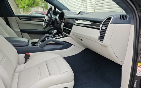 Porsche Cayenne III, 2022 год, 14 990 000 рублей, 30 фотография