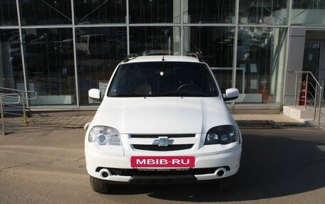 Chevrolet Niva I рестайлинг, 2015 год, 522 000 рублей, 2 фотография