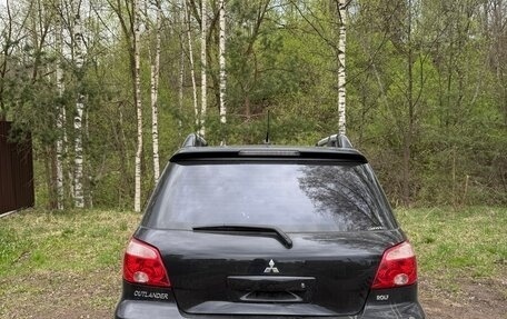 Mitsubishi Outlander III рестайлинг 3, 2006 год, 600 000 рублей, 3 фотография