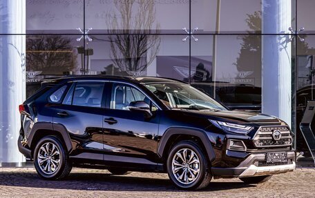 Toyota RAV4, 2022 год, 2 995 000 рублей, 3 фотография