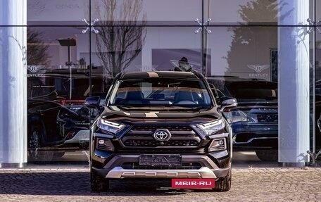Toyota RAV4, 2022 год, 2 995 000 рублей, 2 фотография