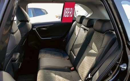 Toyota RAV4, 2022 год, 2 995 000 рублей, 18 фотография
