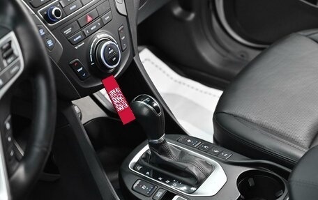 Hyundai Santa Fe III рестайлинг, 2018 год, 1 935 000 рублей, 13 фотография