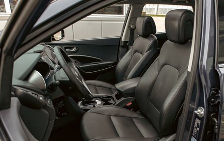 Hyundai Santa Fe III рестайлинг, 2018 год, 1 925 000 рублей, 11 фотография