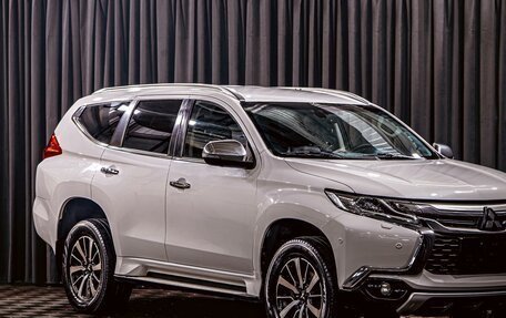 Mitsubishi Pajero Sport III рестайлинг, 2019 год, 2 875 000 рублей, 7 фотография
