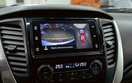 Mitsubishi Pajero Sport III рестайлинг, 2019 год, 2 875 000 рублей, 14 фотография