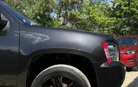 Chevrolet Tahoe III, 2008 год, 2 100 000 рублей, 4 фотография