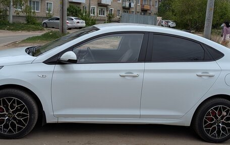 Hyundai Solaris II рестайлинг, 2018 год, 1 360 000 рублей, 1 фотография