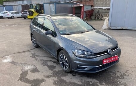 Volkswagen Golf VII, 2019 год, 1 550 000 рублей, 1 фотография