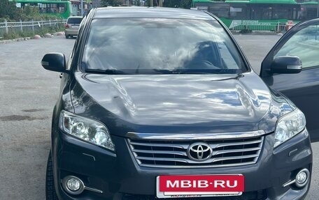 Toyota RAV4, 2011 год, 1 450 000 рублей, 2 фотография