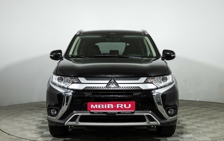 Mitsubishi Outlander III рестайлинг 3, 2020 год, 2 649 700 рублей, 2 фотография