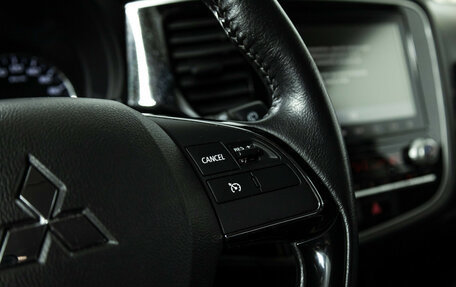 Mitsubishi Outlander III рестайлинг 3, 2020 год, 2 649 700 рублей, 20 фотография