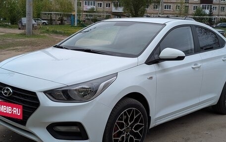 Hyundai Solaris II рестайлинг, 2018 год, 1 360 000 рублей, 6 фотография