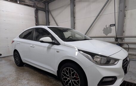 Hyundai Solaris II рестайлинг, 2018 год, 1 360 000 рублей, 15 фотография