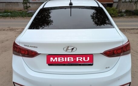 Hyundai Solaris II рестайлинг, 2018 год, 1 360 000 рублей, 3 фотография