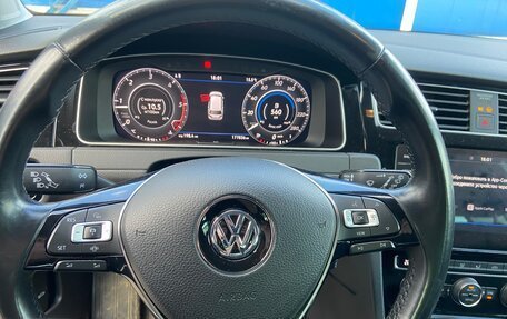 Volkswagen Golf VII, 2019 год, 1 550 000 рублей, 15 фотография