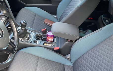 Volkswagen Golf VII, 2019 год, 1 550 000 рублей, 14 фотография