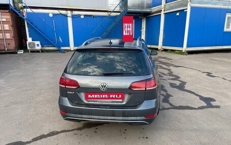 Volkswagen Golf VII, 2019 год, 1 550 000 рублей, 7 фотография