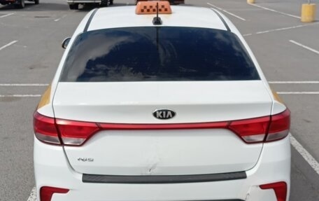 KIA Rio IV, 2017 год, 650 000 рублей, 2 фотография