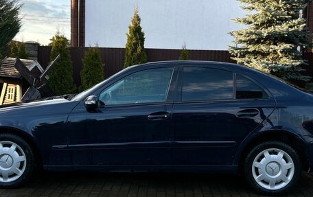 Mercedes-Benz E-Класс, 2004 год, 749 999 рублей, 3 фотография