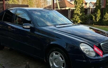 Mercedes-Benz E-Класс, 2004 год, 749 999 рублей, 8 фотография