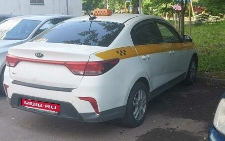 KIA Rio IV, 2017 год, 650 000 рублей, 5 фотография