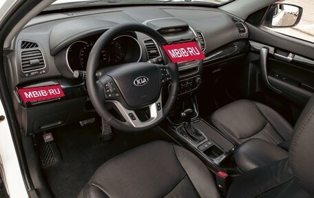 KIA Sorento II рестайлинг, 2013 год, 1 555 000 рублей, 13 фотография