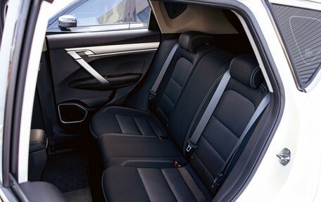 Geely Coolray I, 2022 год, 1 635 000 рублей, 18 фотография