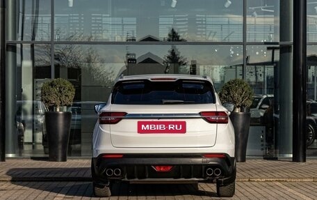 Geely Coolray I, 2022 год, 1 635 000 рублей, 5 фотография
