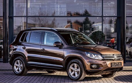Volkswagen Tiguan I, 2015 год, 1 395 000 рублей, 3 фотография