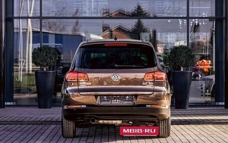 Volkswagen Tiguan I, 2015 год, 1 395 000 рублей, 5 фотография