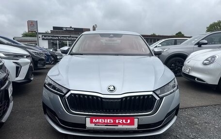 Skoda Octavia IV, 2023 год, 2 350 013 рублей, 2 фотография