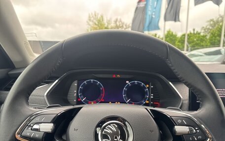Skoda Octavia IV, 2023 год, 2 350 013 рублей, 15 фотография