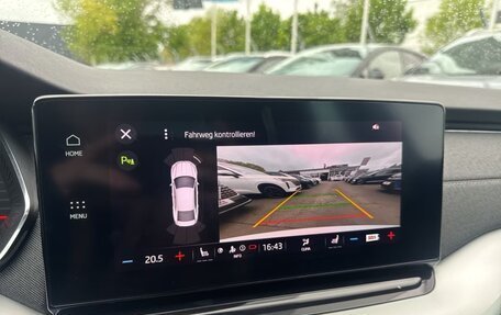 Skoda Octavia IV, 2023 год, 2 350 013 рублей, 21 фотография