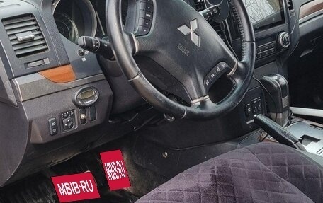 Mitsubishi Pajero IV, 2008 год, 1 470 000 рублей, 7 фотография