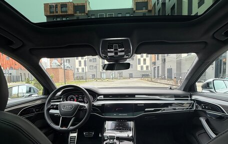 Audi S8, 2023 год, 15 000 000 рублей, 13 фотография