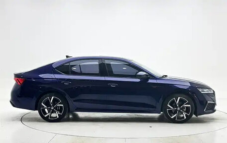 Skoda Octavia IV, 2023 год, 2 250 013 рублей, 4 фотография