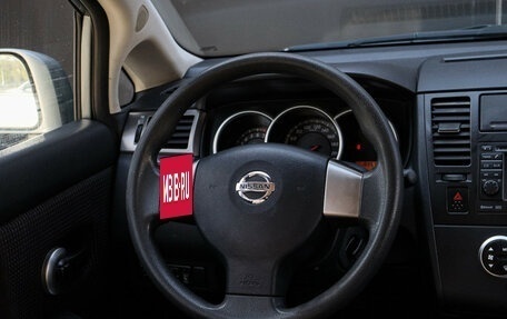 Nissan Tiida, 2010 год, 675 000 рублей, 11 фотография