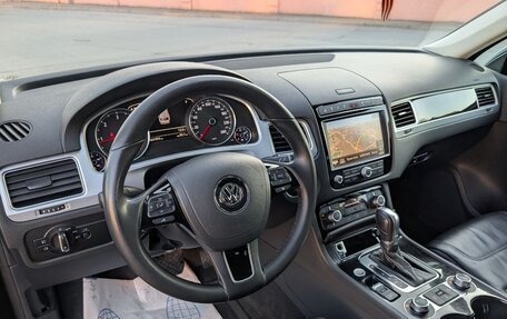 Volkswagen Touareg III, 2017 год, 3 100 000 рублей, 2 фотография